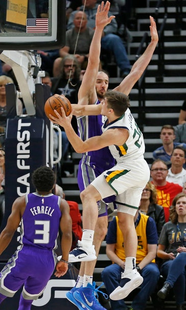 Jazz dominate Kings 119-98 for seventh straight win